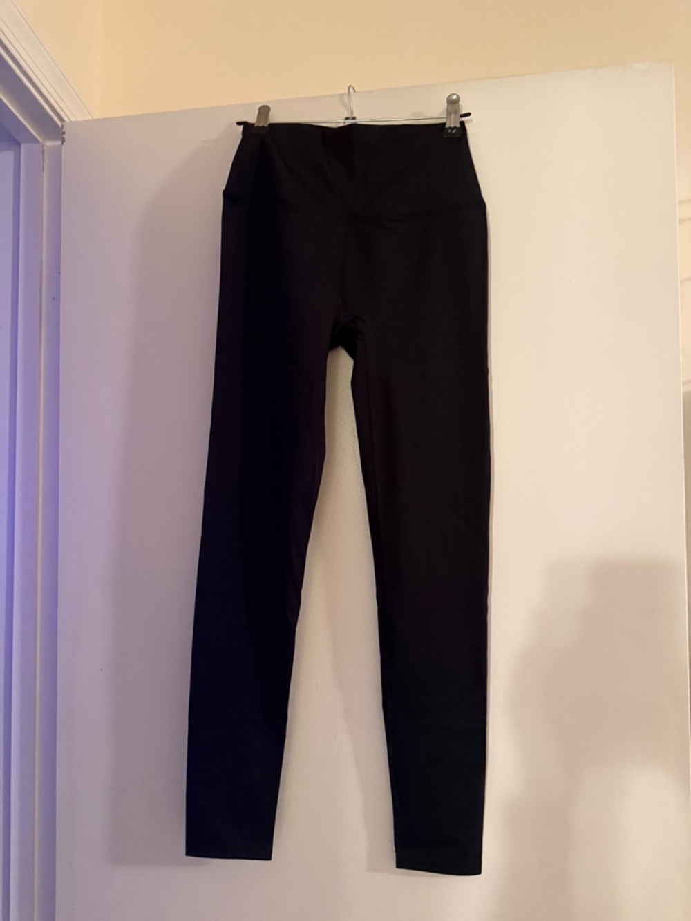 NWT Lululemon align - size 4